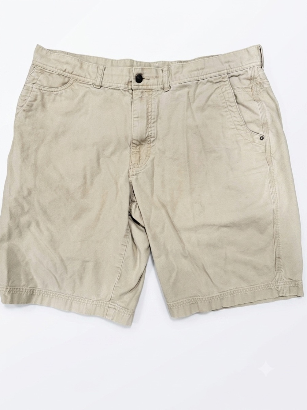 Patagonia Men's Organic Cotton Beige Chino Shorts - Size 40